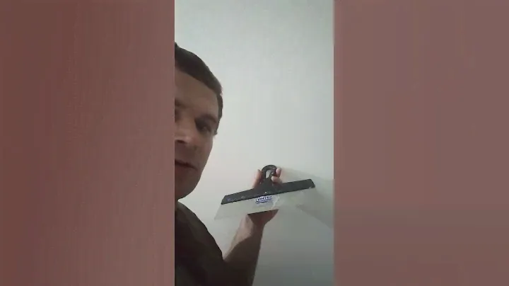 Поклейка обоев под покраску